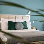 Downtown Pop-Up Apartment